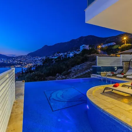 Luxury 4 Bedroom Antalya 1046 *