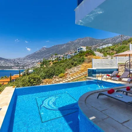 Vilă Luxury 4 Bedroom Antalya 1046 *