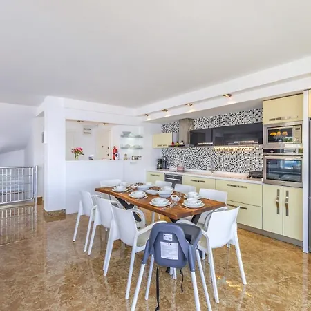 Luxury 4 Bedroom Antalya 1046 Kalkan