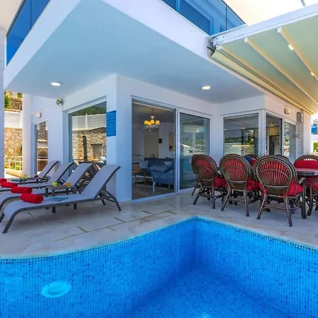 Vilă Luxury 4 Bedroom Antalya 1046