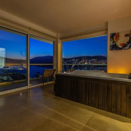 Luxury 4 Bedroom Antalya 1046 Vilă