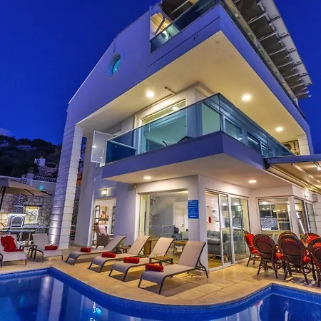 Luxury 4 Bedroom Antalya 1046 Kalkan