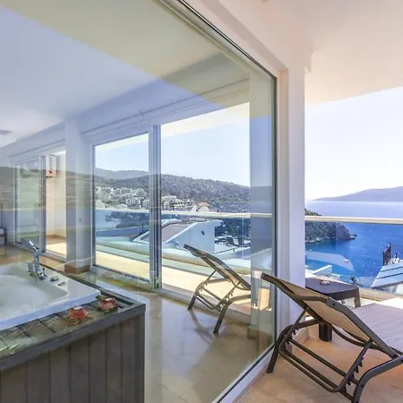 Вилла Luxury 4 Bedroom Antalya 1046