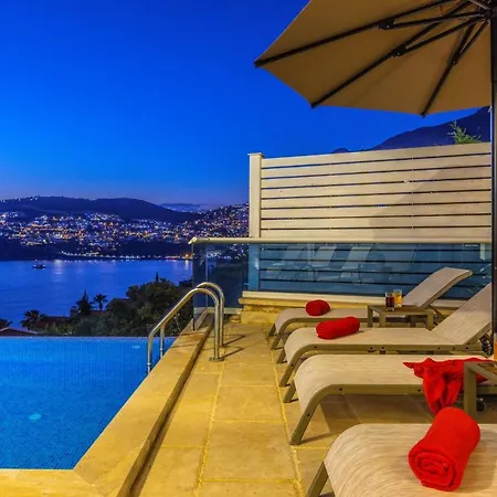 Luxury 4 Bedroom Antalya 1046 Калкан